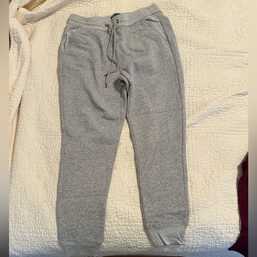 NWT AERIE Joggers, size M